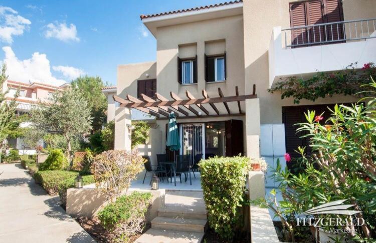Owls Nest Townhouse Villa Paphos Luaran gambar