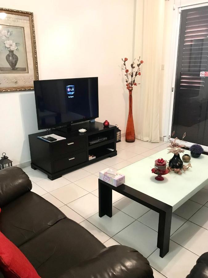 Owls Nest Townhouse Villa Paphos Luaran gambar