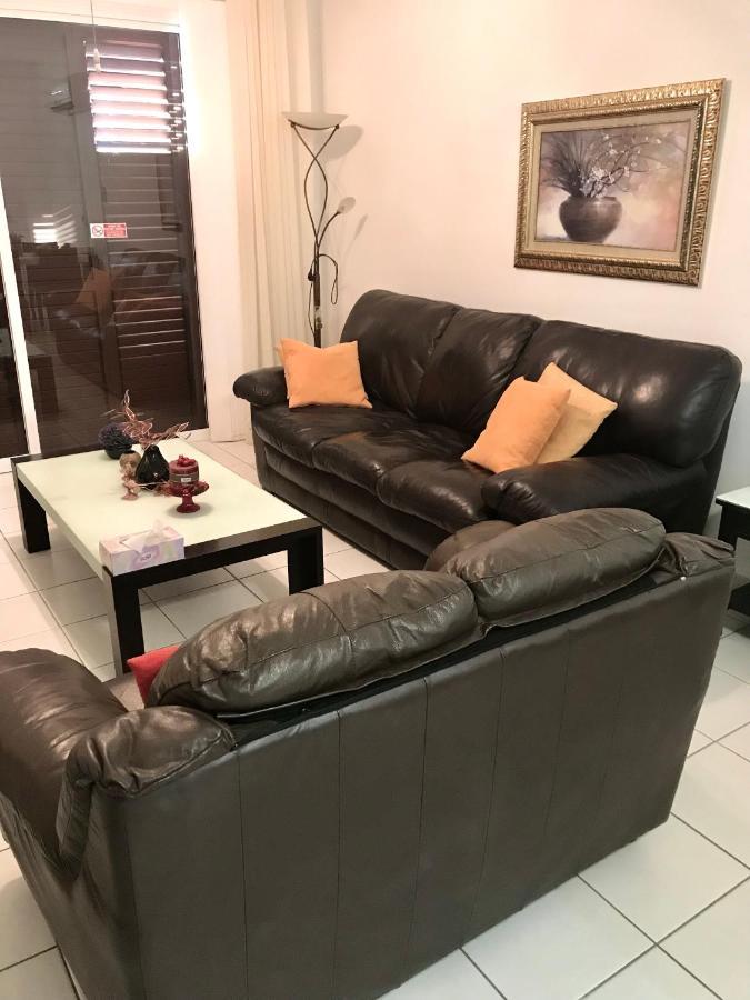 Owls Nest Townhouse Villa Paphos Luaran gambar