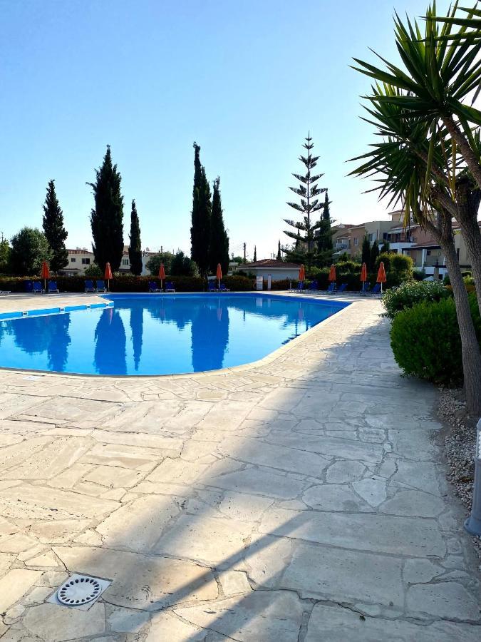 Owls Nest Townhouse Villa Paphos Luaran gambar